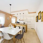 Little Dream Apartman *